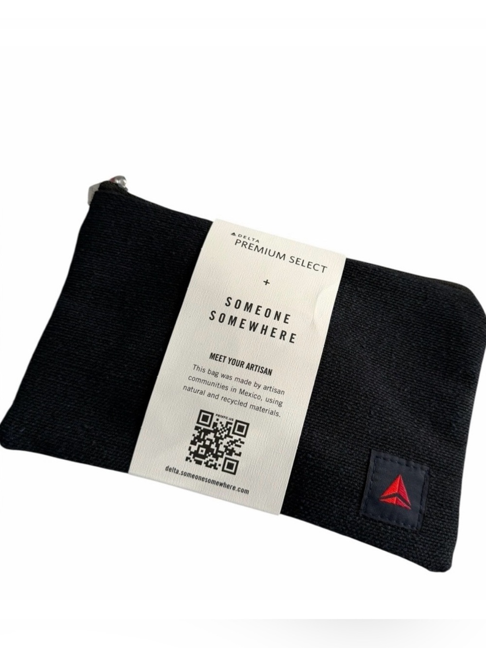 Delta branded Someone Somewhere Premium Select Zippered Amenity Kit. NWT